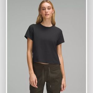 Lululemon Classic fit cotton blend t shirt